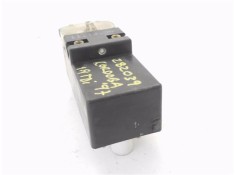 Recambio de caja reles para seat cordoba berlina (6k2) 1.9 tdi referencia OEM IAM 357919506 898718000 357919506A , AUDI