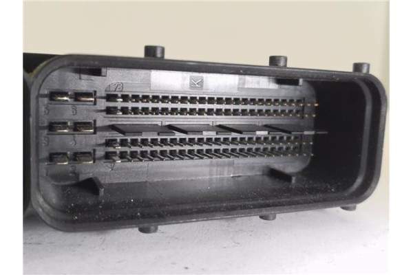 Recambio de centralita para audi a3 sportback (8pa) 2.0 tdi ambiente (dpf) referencia OEM IAM 03G906021T 281012234 