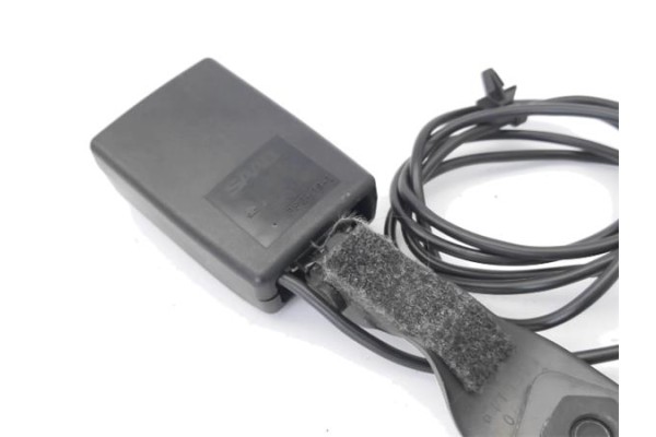 Recambio de anclaje cinturon delantero derecho para saab 9-3 berlina 1.9 tid referencia OEM IAM   