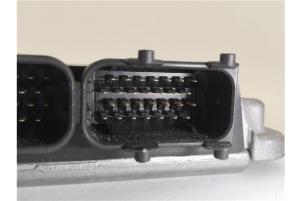 Recambio de centralita para seat ibiza berlina (6j5) 1.4 16v referencia OEM IAM 03C906024CD 8548H09 