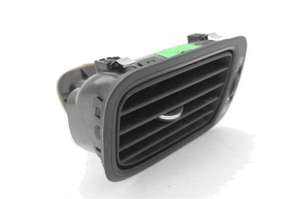 Recambio de rejilla entrada de aire para volkswagen polo v (6r1) 1.4 advance referencia OEM IAM   
