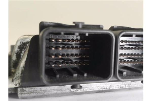 Recambio de centralita para citroen xsara picasso 2.0 hdi referencia OEM IAM 9658373180 281011518 