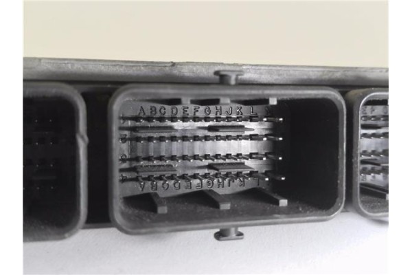 Recambio de centralita para citroen c2 1.4 referencia OEM IAM 9654528680 215848079 