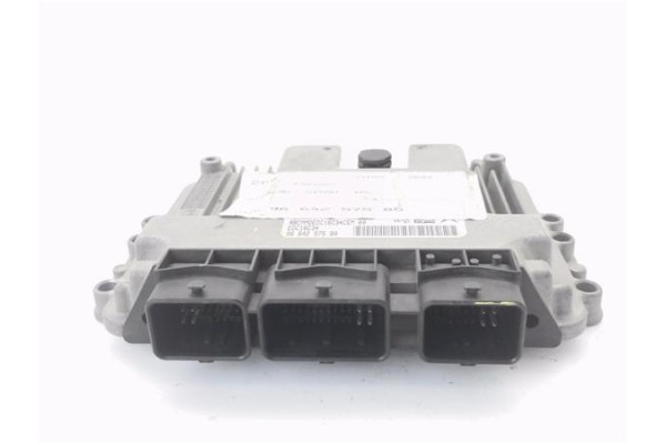 Recambio de centralita para citroen c4 coupe 1.6 hdi referencia OEM IAM 9664257580 234600007 