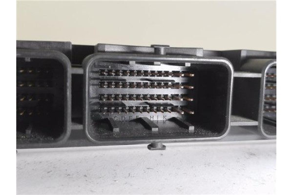 Recambio de centralita para citroen c4 coupe 1.6 hdi referencia OEM IAM 9664257580 234600007 