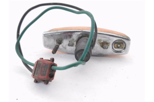 Recambio de piloto intermitente lat. delantero derecho para jaguar xj serie ii 5.3 v12 coupe referencia OEM IAM SAJJDALW4C289CV2