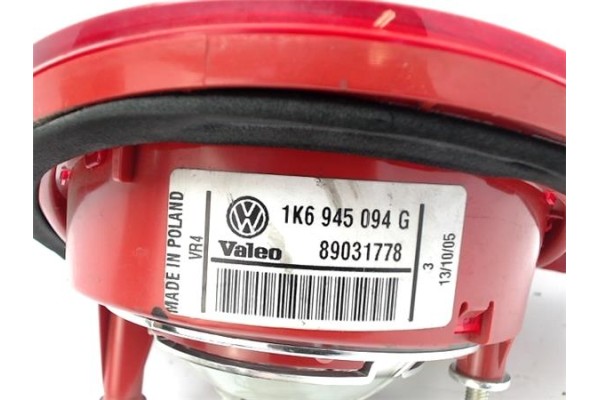 Recambio de piloto porton trasero derecho para volkswagen golf v (1k1) referencia OEM IAM 1K6945094G 89031778 1K6945094E , AUDI 