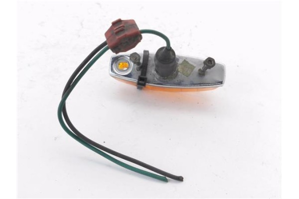 Recambio de piloto intermitente lat. delantero izquierdo para jaguar xj serie ii 5.3 v12 coupe referencia OEM IAM SAJJDALW4C289C