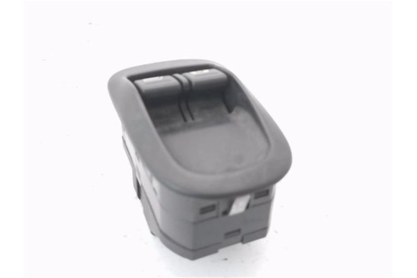 Recambio de mando elevalunas para ligier x-too 0.5 lombardini referencia OEM IAM VJRJS32FD2LDW6CV4KW  