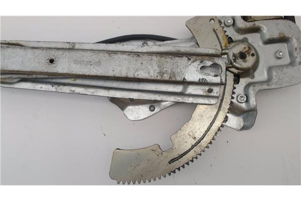 Recambio de mecanismo elevalunas delantero izquierdo para rover rover 25 (rf) 1.4 16v referencia OEM IAM SARRFMNBM514K4F103CV  