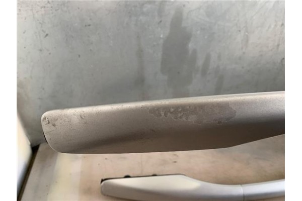 Recambio de barras de techo para nissan qashqai (j10) 1.5 360 referencia OEM IAM 73821JD00A 73821EY10A 