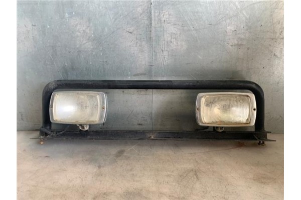 Recambio de defensa para nissan patrol station wagon (w260) 2.8 td referencia OEM IAM VSKWYG260URD28T116CV  