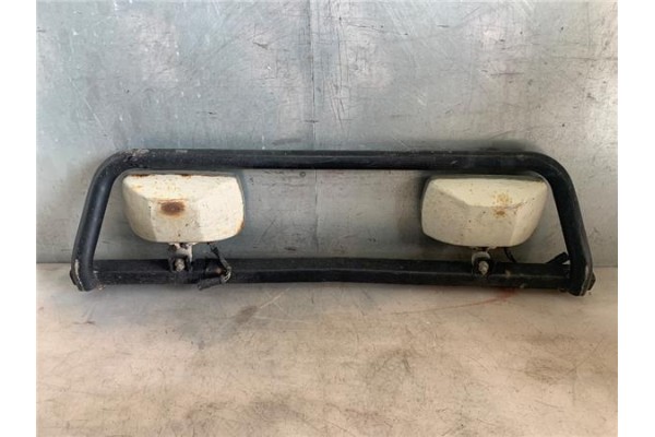 Recambio de defensa para nissan patrol station wagon (w260) 2.8 td referencia OEM IAM VSKWYG260URD28T116CV  