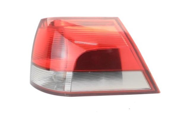 Recambio de piloto trasero derecho para opel vectra c caravan 1.9 comfort referencia OEM IAM   