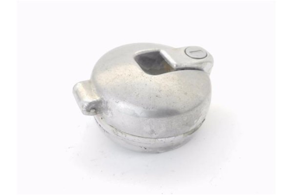 Recambio de tapa exterior combustible para fiat coupe (175) 1.8 16v referencia OEM IAM ZFA175000P183A1000131CV96KW  