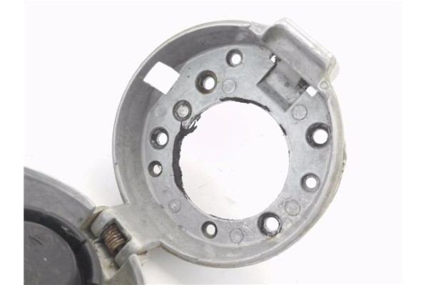 Recambio de tapa exterior combustible para fiat coupe (175) 1.8 16v referencia OEM IAM ZFA175000P183A1000131CV96KW  