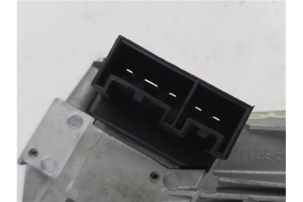 Recambio de clausor para iveco daily chasis 2.3 referencia OEM IAM 05801364057 61169001 