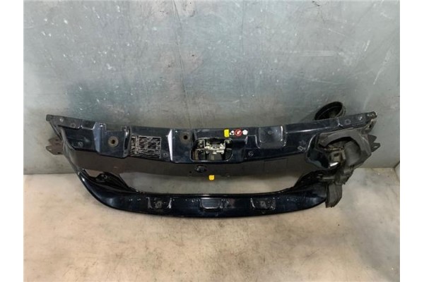 Recambio de frente delantero para iveco daily chasis 2.3 referencia OEM IAM 5801338103  