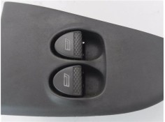 Recambio de mando elevalunas delantero izquierdo para fiat bravo (182) 1.8 16v / 16v 115 gt referencia OEM IAM 717928633 7352427