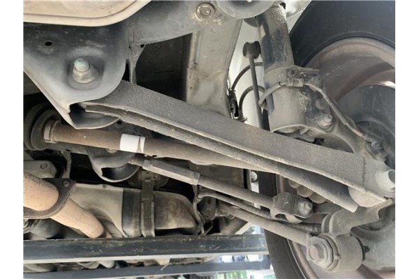 Recambio de brazo suspension trasero derecho para hyundai tucson (jm) 2.0 crdi referencia OEM IAM 552202E600  
