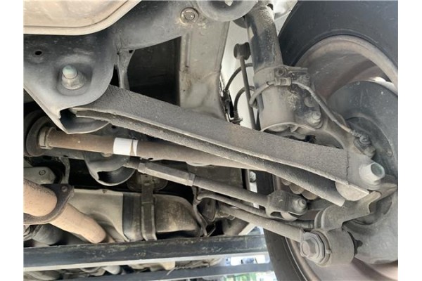 Recambio de brazo suspension trasero derecho para hyundai tucson (jm) 2.0 crdi referencia OEM IAM 552202E600  