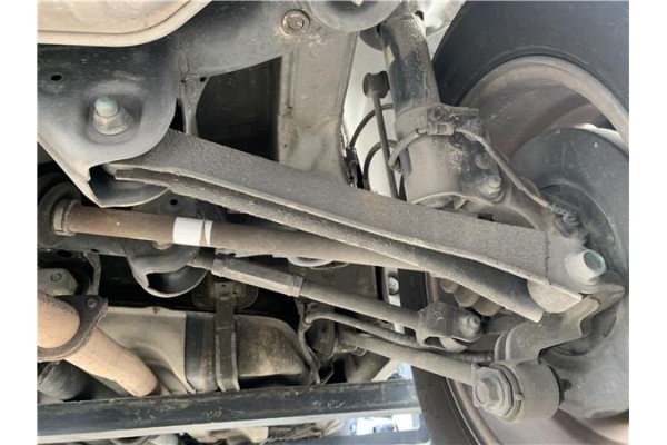 Recambio de brazo suspension trasero derecho para hyundai tucson (jm) 2.0 crdi referencia OEM IAM 552202E600  
