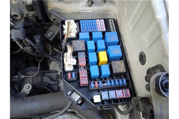 Recambio de caja fusibles/rele para hyundai tucson (jm) 2.0 crdi referencia OEM IAM 914902E010  