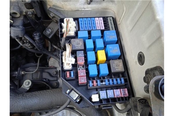 Recambio de caja fusibles/rele para hyundai tucson (jm) 2.0 crdi referencia OEM IAM 914902E010  
