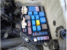 Recambio de caja fusibles/rele para hyundai tucson (jm) 2.0 crdi referencia OEM IAM 914902E010  