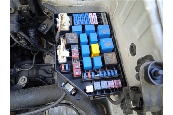 Recambio de caja fusibles/rele para hyundai tucson (jm) 2.0 crdi referencia OEM IAM 914902E010  