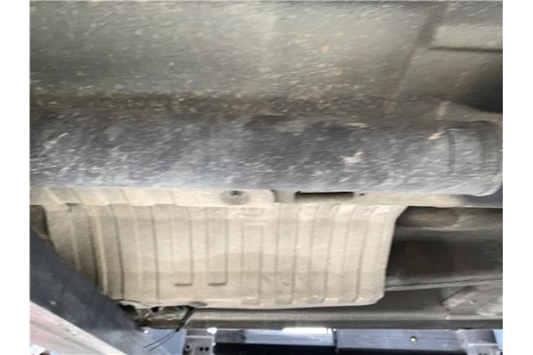 Recambio de cardan delantero para hyundai tucson (jm) 2.0 crdi referencia OEM IAM 493002E300 493002E350 