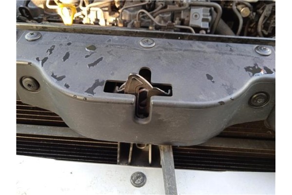 Recambio de cerradura capo para hyundai tucson (jm) 2.0 crdi referencia OEM IAM 811302E000  