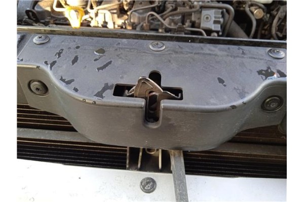 Recambio de cerradura capo para hyundai tucson (jm) 2.0 crdi referencia OEM IAM 811302E000  