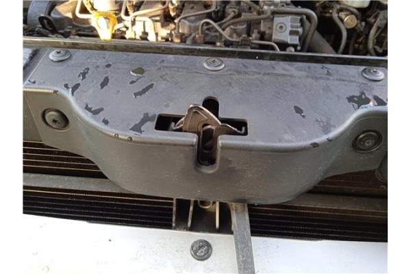 Recambio de cerradura capo para hyundai tucson (jm) 2.0 crdi referencia OEM IAM 811302E000  