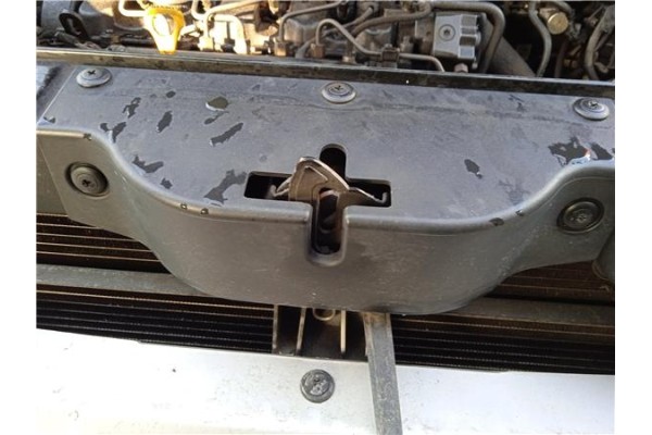 Recambio de cerradura capo para hyundai tucson (jm) 2.0 crdi referencia OEM IAM 811302E000  