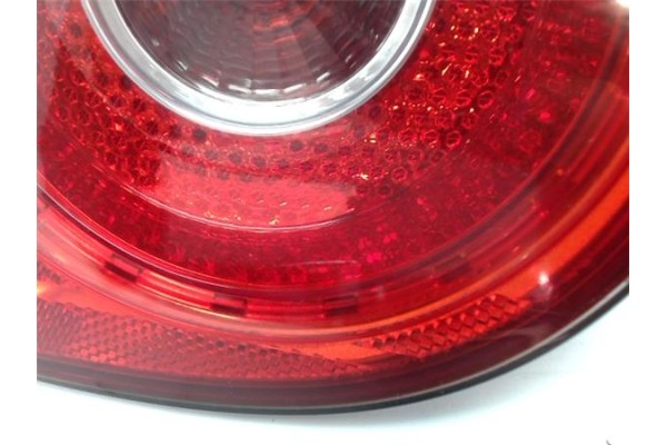 Recambio de piloto porton trasero izquierdo para volkswagen golf v (1k1) referencia OEM IAM 1k6945107C 1k6945093J 