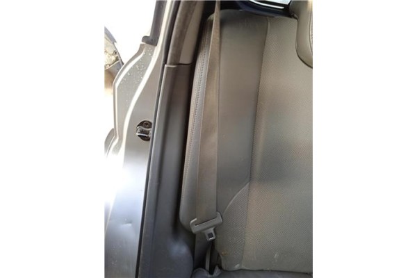 Recambio de cinturon seguridad trasero derecho para hyundai tucson (jm) 2.0 crdi referencia OEM IAM 898202E001U7  
