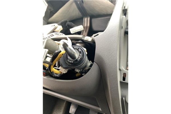 Recambio de clausor para hyundai tucson (jm) 2.0 crdi referencia OEM IAM 819202EA60  