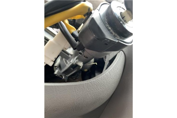 Recambio de clausor para hyundai tucson (jm) 2.0 crdi referencia OEM IAM 819202EA60  