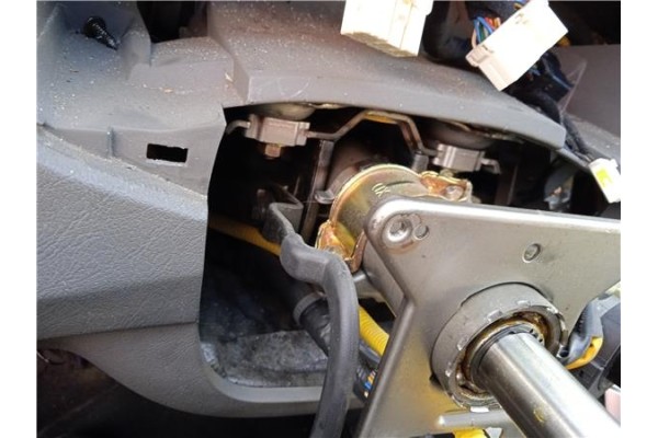 Recambio de columna direccion para hyundai tucson (jm) 2.0 crdi referencia OEM IAM 563102E100  