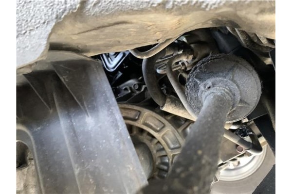 Recambio de cremallera direccion asistida para hyundai tucson (jm) 2.0 crdi referencia OEM IAM 577002E700  