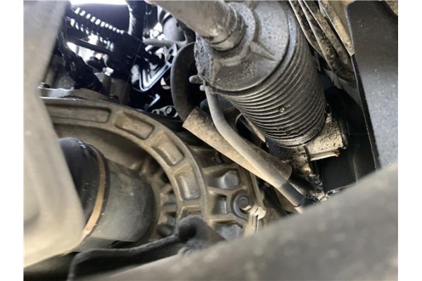 Recambio de cremallera direccion asistida para hyundai tucson (jm) 2.0 crdi referencia OEM IAM 577002E700  