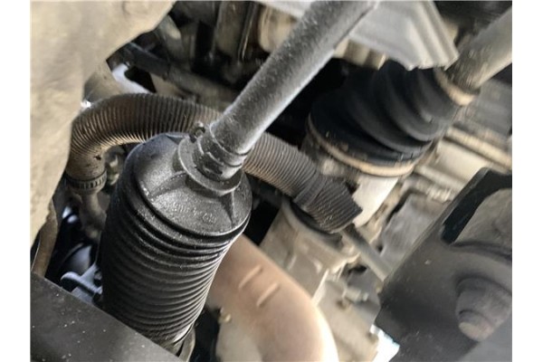 Recambio de cremallera direccion asistida para hyundai tucson (jm) 2.0 crdi referencia OEM IAM 577002E700  