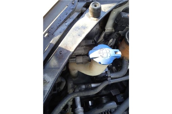 Recambio de deposito limpiaparabrisas para hyundai tucson (jm) 2.0 crdi referencia OEM IAM 986202E001  