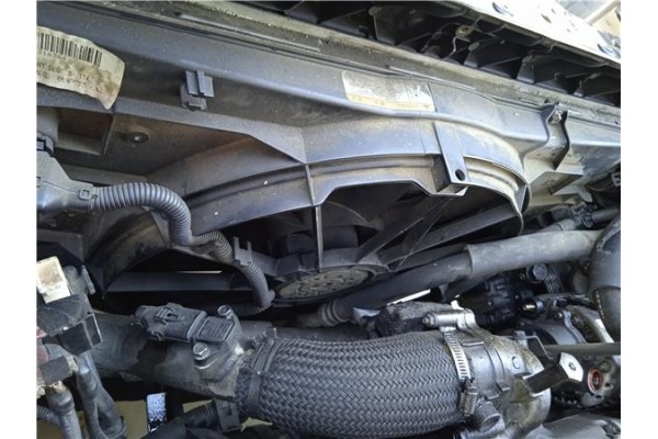 Recambio de electroventilador para hyundai tucson (jm) 2.0 crdi referencia OEM IAM BH316364 GE30 