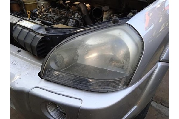 Recambio de faro delantero izquierdo para hyundai tucson (jm) 2.0 crdi referencia OEM IAM 921032E020  