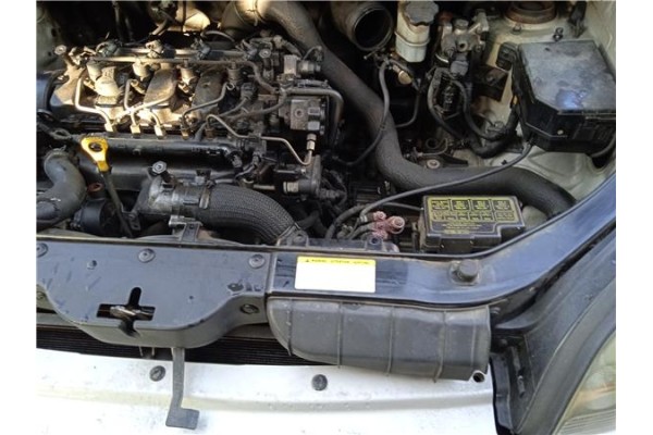 Recambio de frente delantero para hyundai tucson (jm) 2.0 crdi referencia OEM IAM 641012E000 6,41E+06 