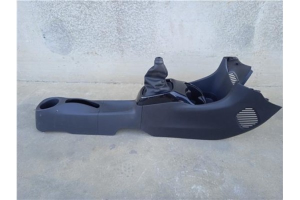 Recambio de embellecedor consola central para citroen c1 1.2 feel referencia OEM IAM   