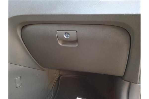 Recambio de guantera salpicadero para hyundai tucson (jm) 2.0 crdi referencia OEM IAM 845102E180U7  