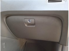 Recambio de guantera salpicadero para hyundai tucson (jm) 2.0 crdi referencia OEM IAM 845102E180U7  